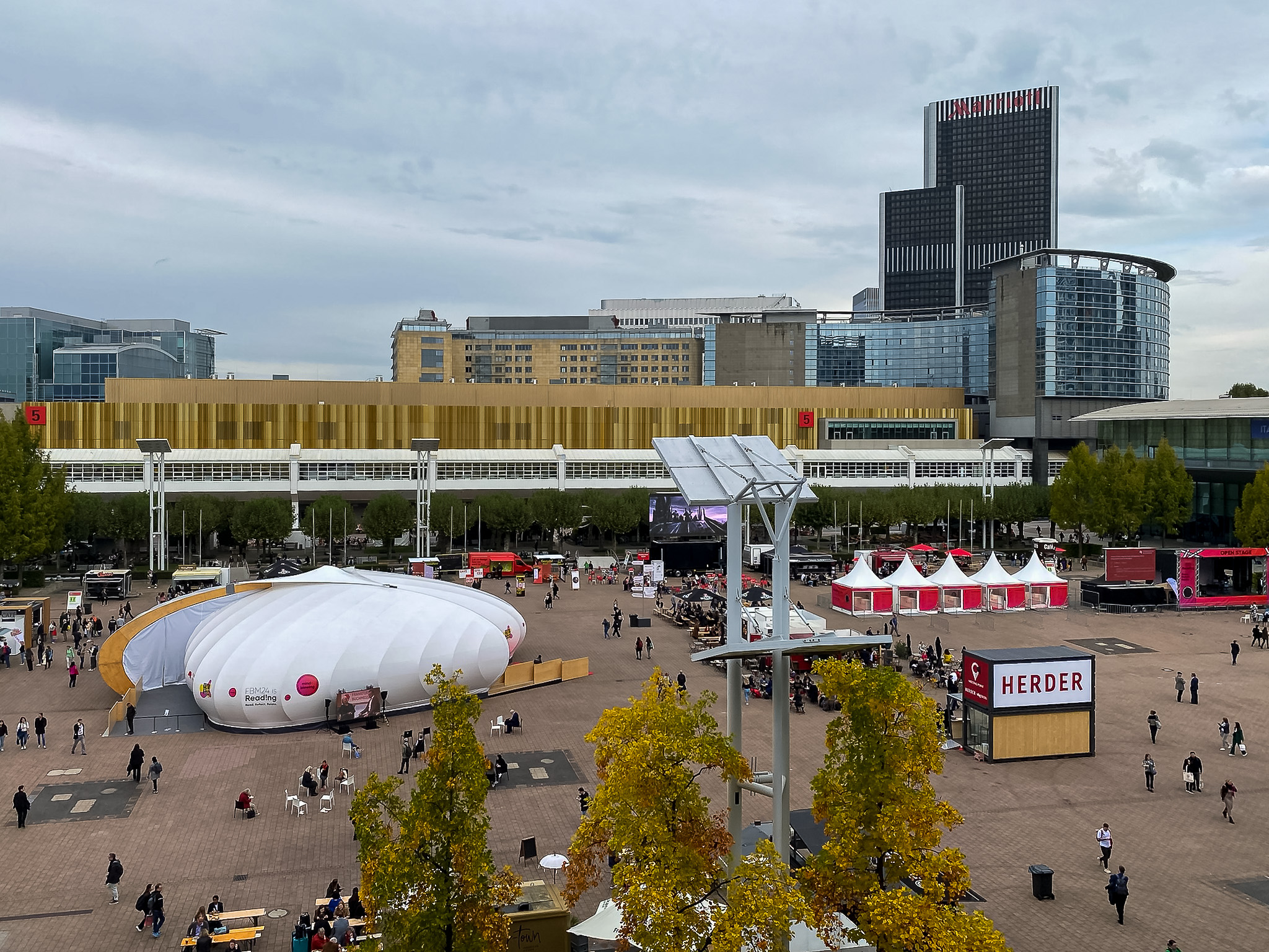 Read. Reflect. Relate. - Die Frankfurter Buchmesse 2024